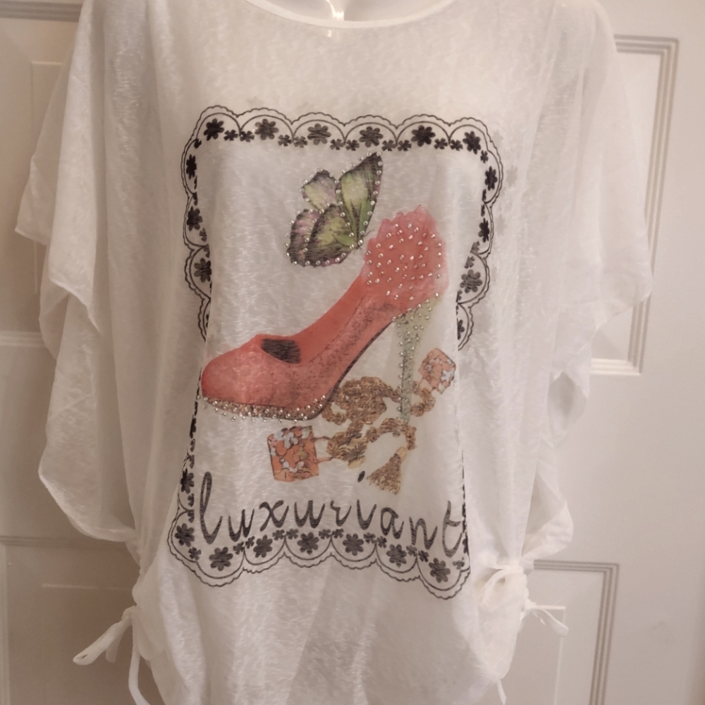 "XIA" BUTTERFLY SLEEVES STILLETO BLOUSE,